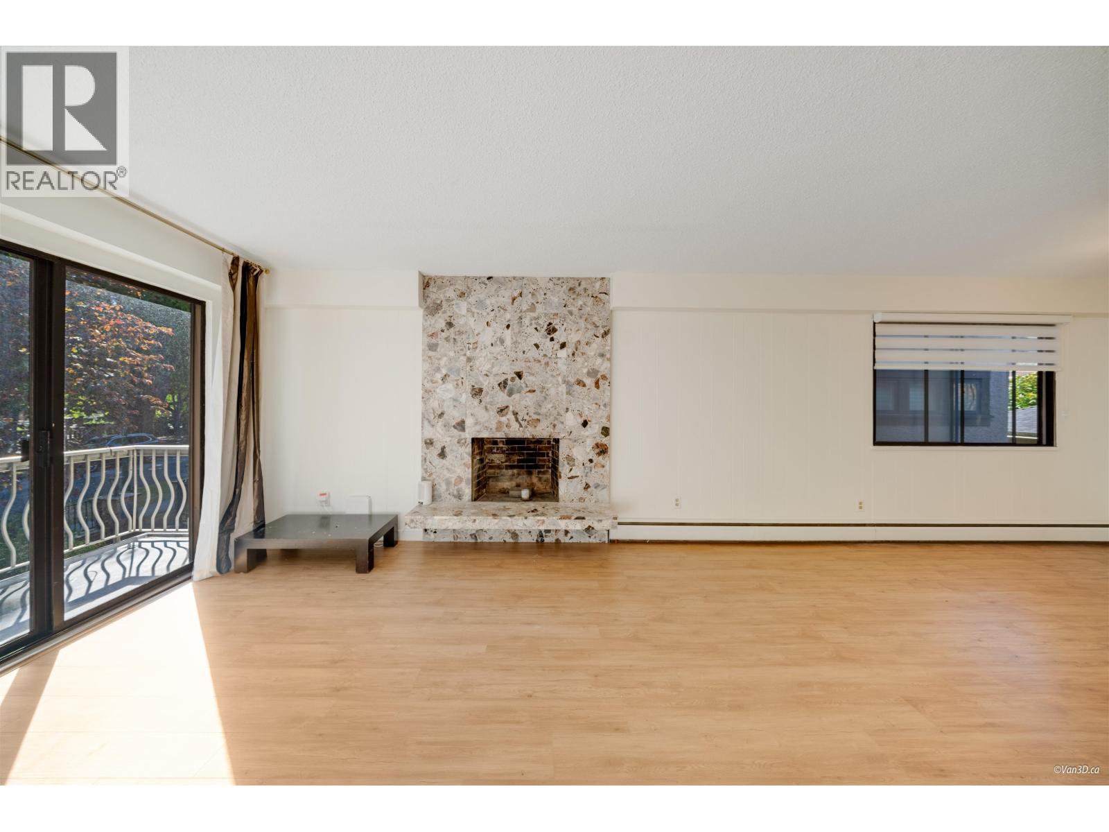 4565 W 9th Avenue, Vancouver, British Columbia  V6R 2E2 - Photo 9 - R3047870