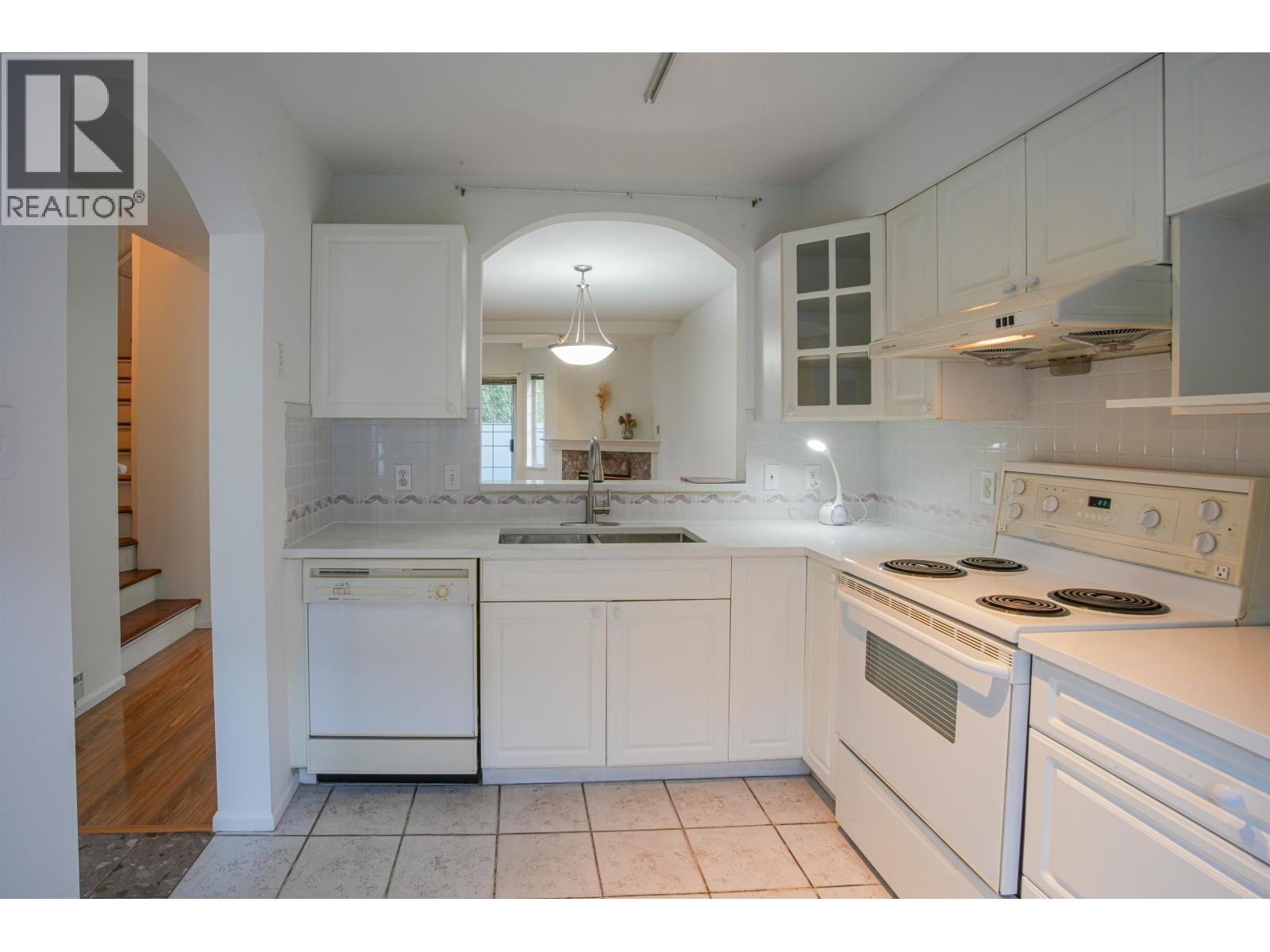 30 7128 18th Avenue, Burnaby, British Columbia  V3N 1H1 - Photo 13 - R3062799