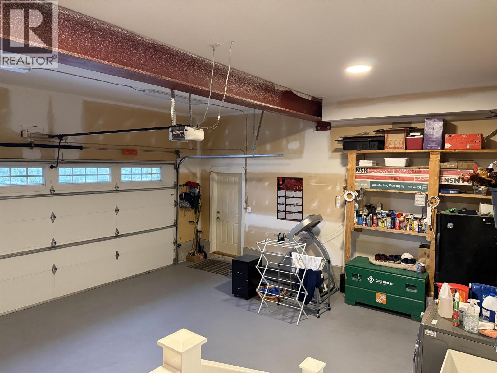 647 Ivy Avenue, Coquitlam, British Columbia  V3J 2J1 - Photo 24 - R3063839