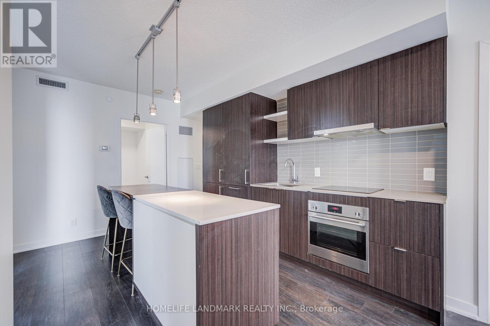 1910 - 100 Harbour Street, Toronto, Ontario  M5J 1B7 - Photo 12 - C12531532