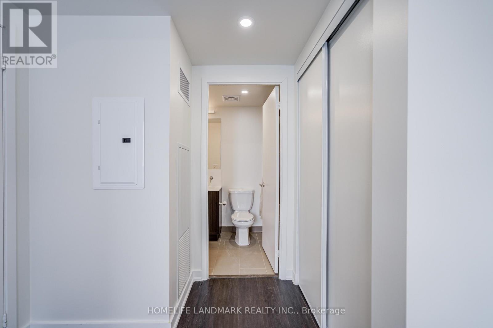 1910 - 100 Harbour Street, Toronto, Ontario  M5J 1B7 - Photo 22 - C12531532