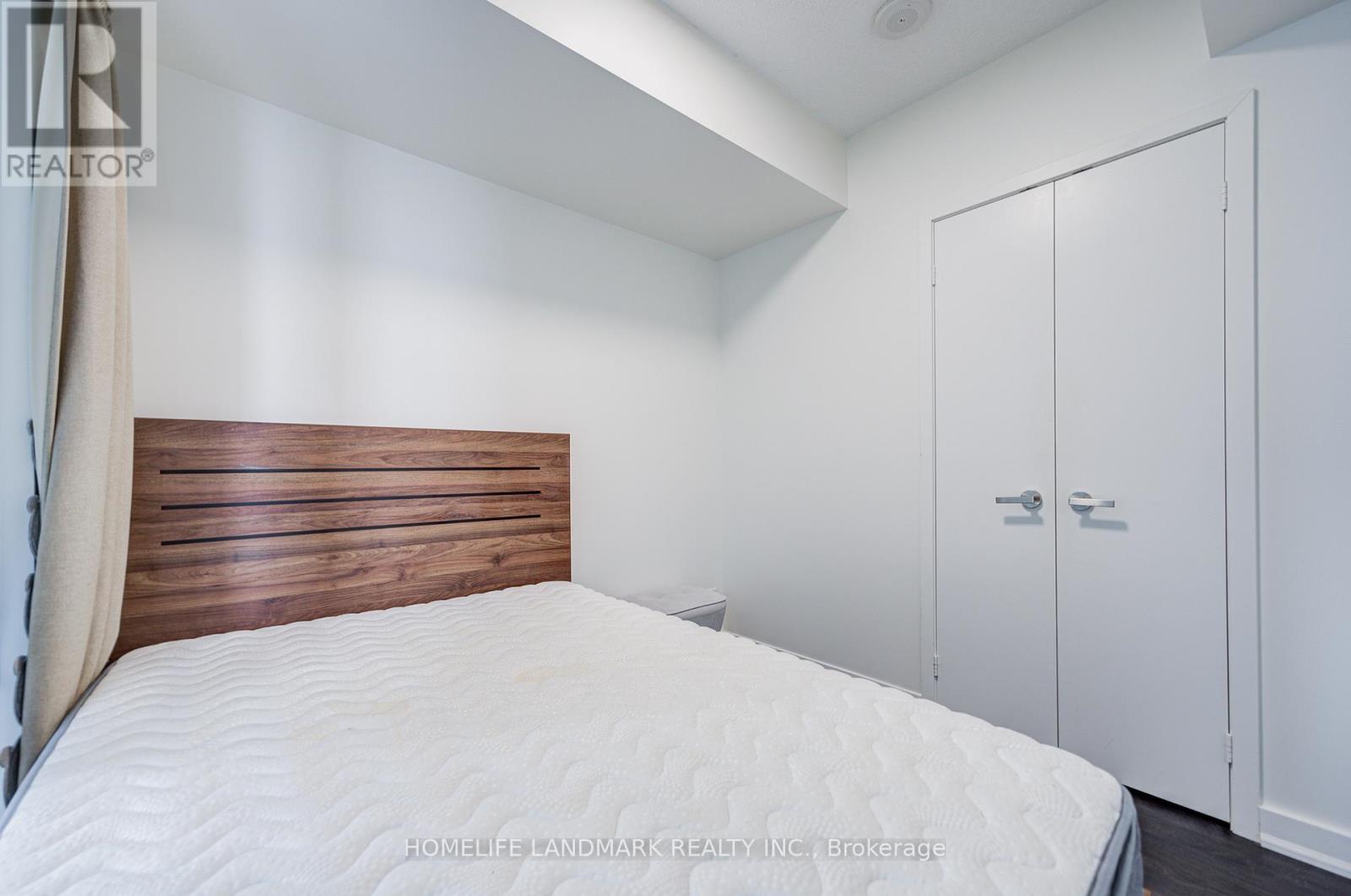 1910 - 100 Harbour Street, Toronto, Ontario  M5J 1B7 - Photo 28 - C12531532