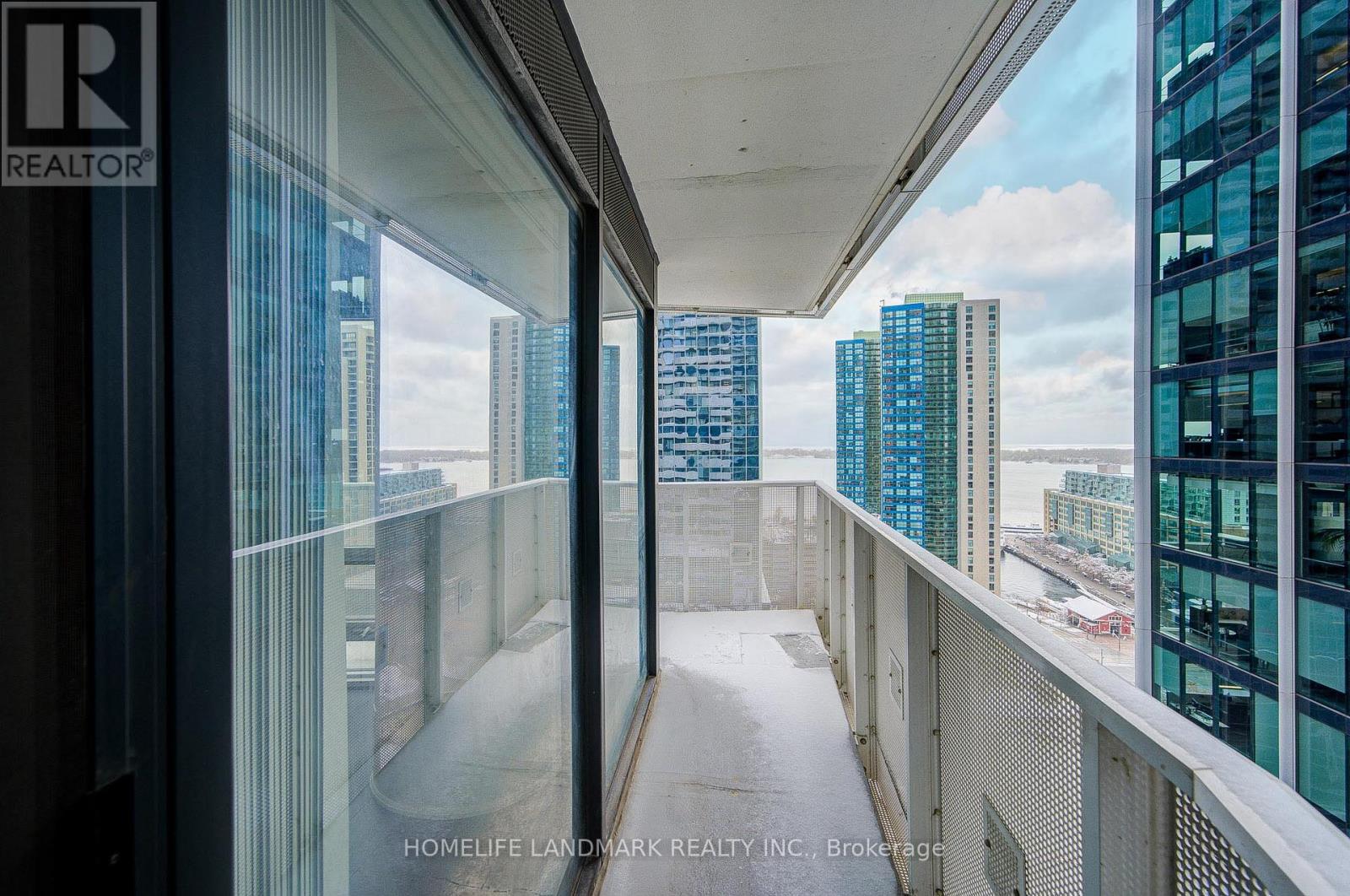 1910 - 100 Harbour Street, Toronto, Ontario  M5J 1B7 - Photo 32 - C12531532