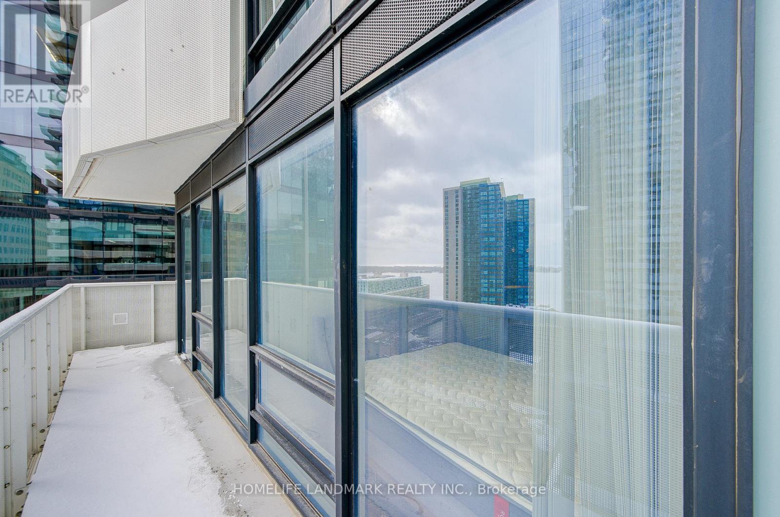 1910 - 100 Harbour Street, Toronto, Ontario  M5J 1B7 - Photo 36 - C12531532