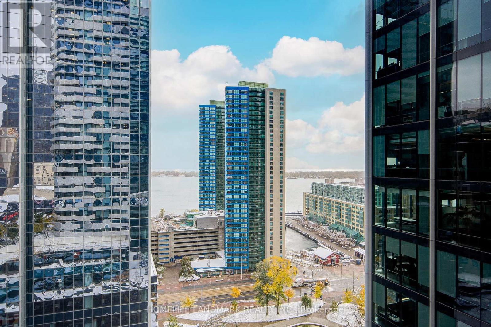 1910 - 100 Harbour Street, Toronto, Ontario  M5J 1B7 - Photo 37 - C12531532