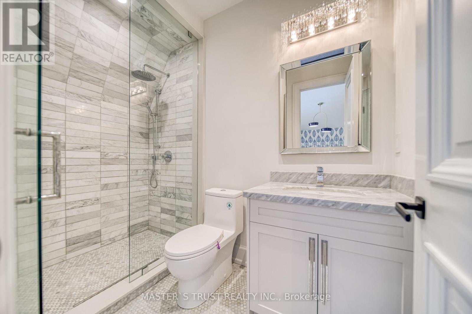 15 Ames Circle, Toronto, Ontario  M3B 3B9 - Photo 26 - C12531544