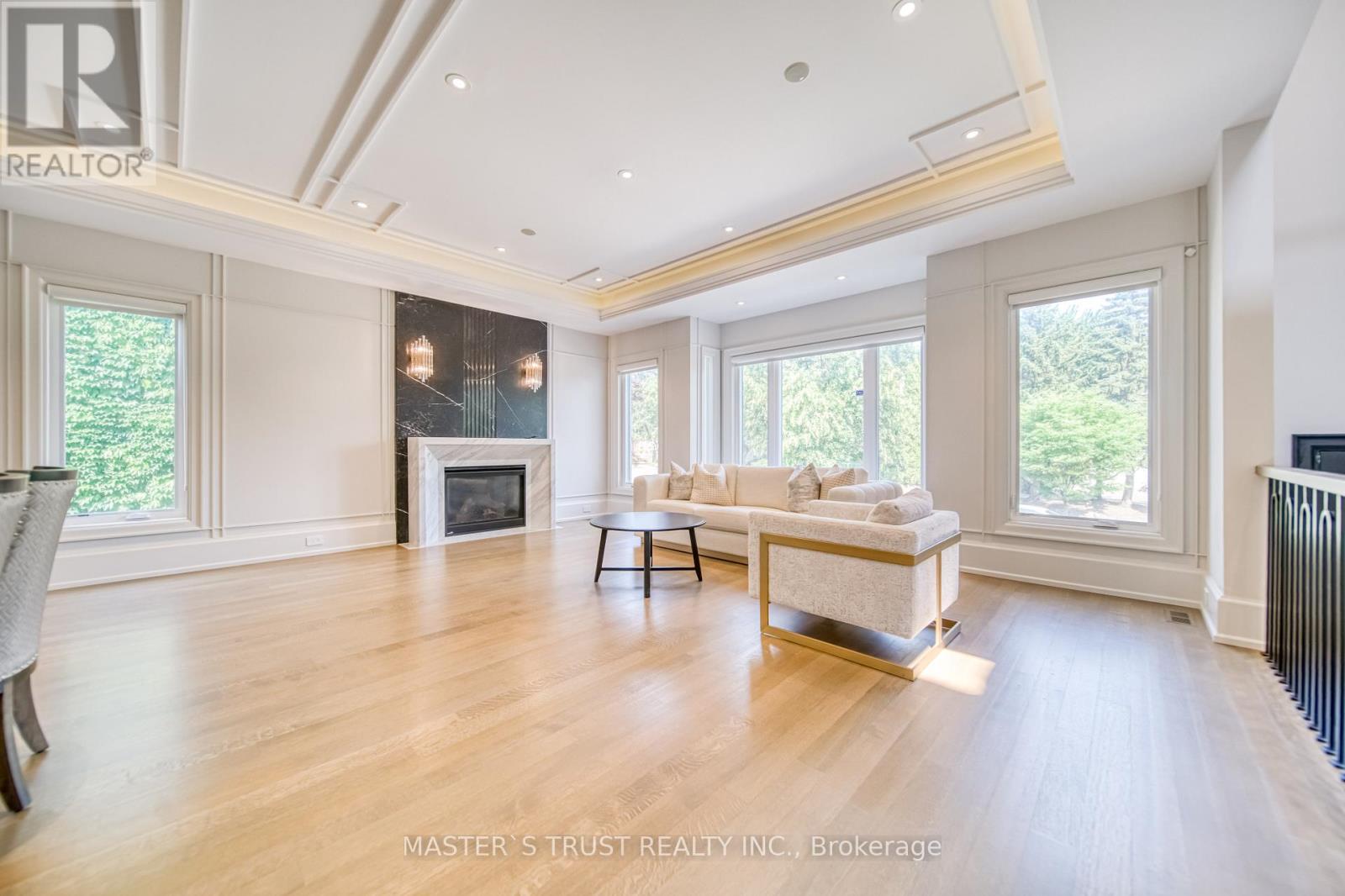 15 Ames Circle, Toronto, Ontario  M3B 3B9 - Photo 6 - C12531544