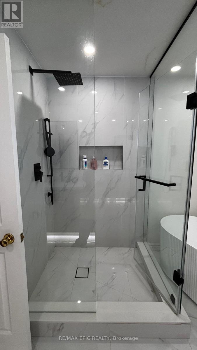 Main - 24 Cairns Drive, Markham, Ontario  L3P 5K1 - Photo 4 - N12531534