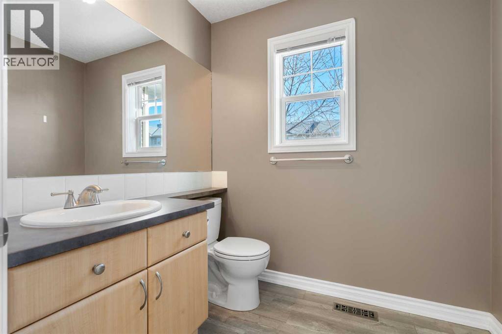 84 Crystal Shores Cove, Okotoks, Alberta  T1S 2B4 - Photo 23 - A2268390