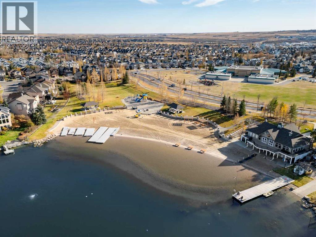 84 Crystal Shores Cove, Okotoks, Alberta  T1S 2B4 - Photo 48 - A2268390