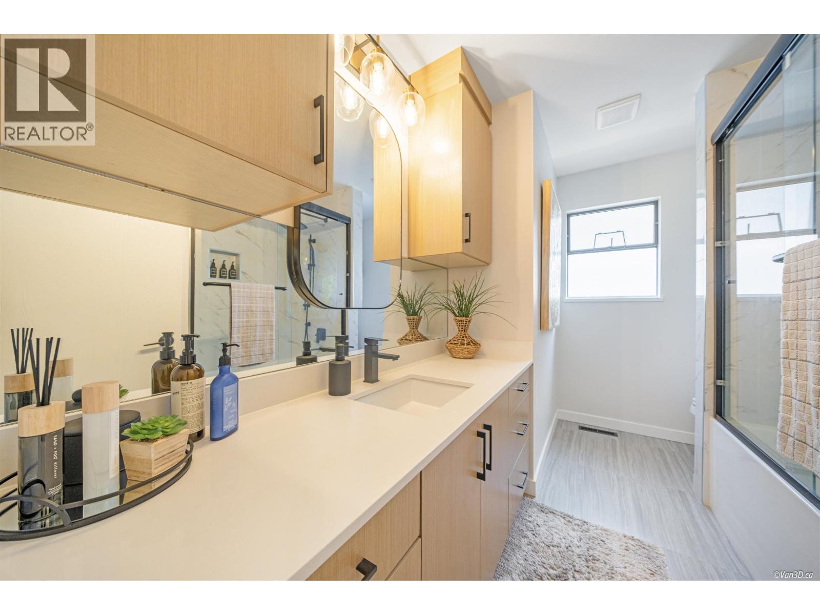 2131 Fraserview Drive, Vancouver, British Columbia  V5P 2N2 - Photo 30 - R3066441