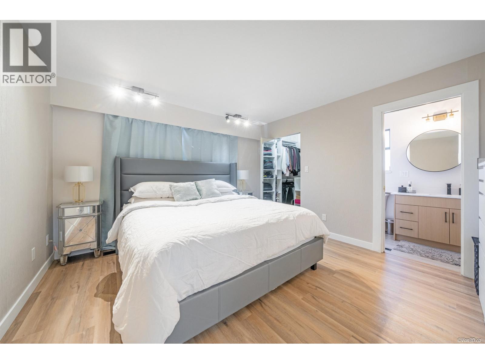 2131 Fraserview Drive, Vancouver, British Columbia  V5P 2N2 - Photo 13 - R3066441