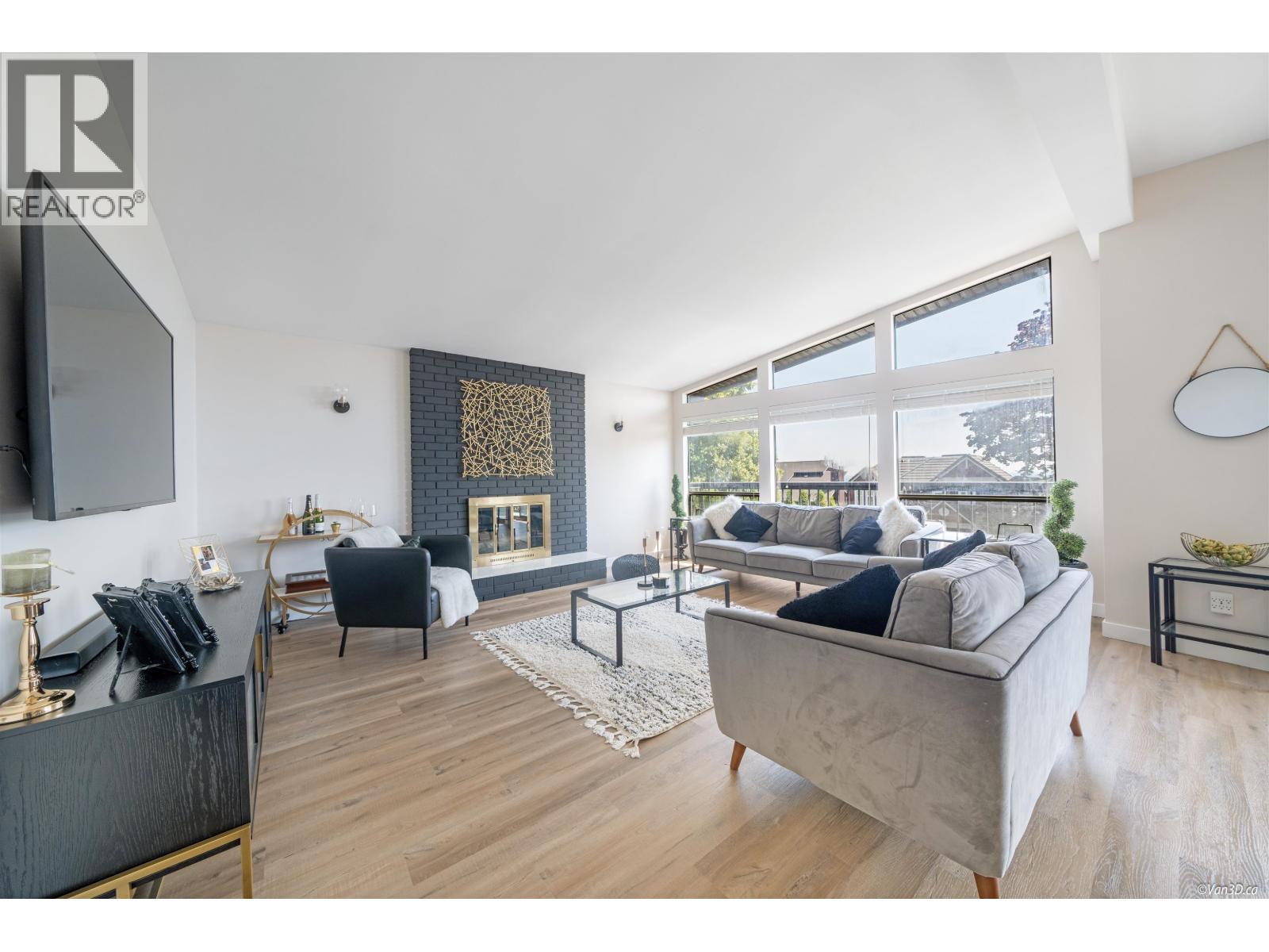 2131 Fraserview Drive, Vancouver, British Columbia  V5P 2N2 - Photo 4 - R3066441