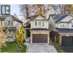 11 RENNER Drive, Cambridge, Ontario