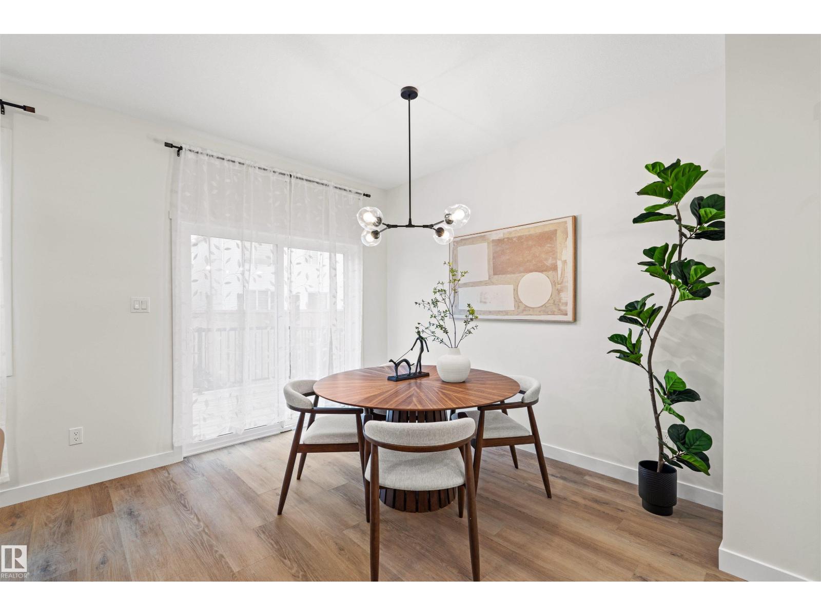 2009 209a St Nw, Edmonton, Alberta  T6M 3C8 - Photo 9 - E4465361