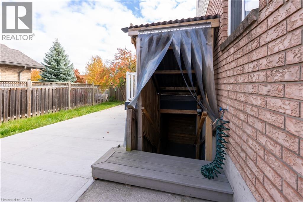 263 Hepburn Crescent, Hamilton, Ontario  L9C 7T3 - Photo 45 - 40787330