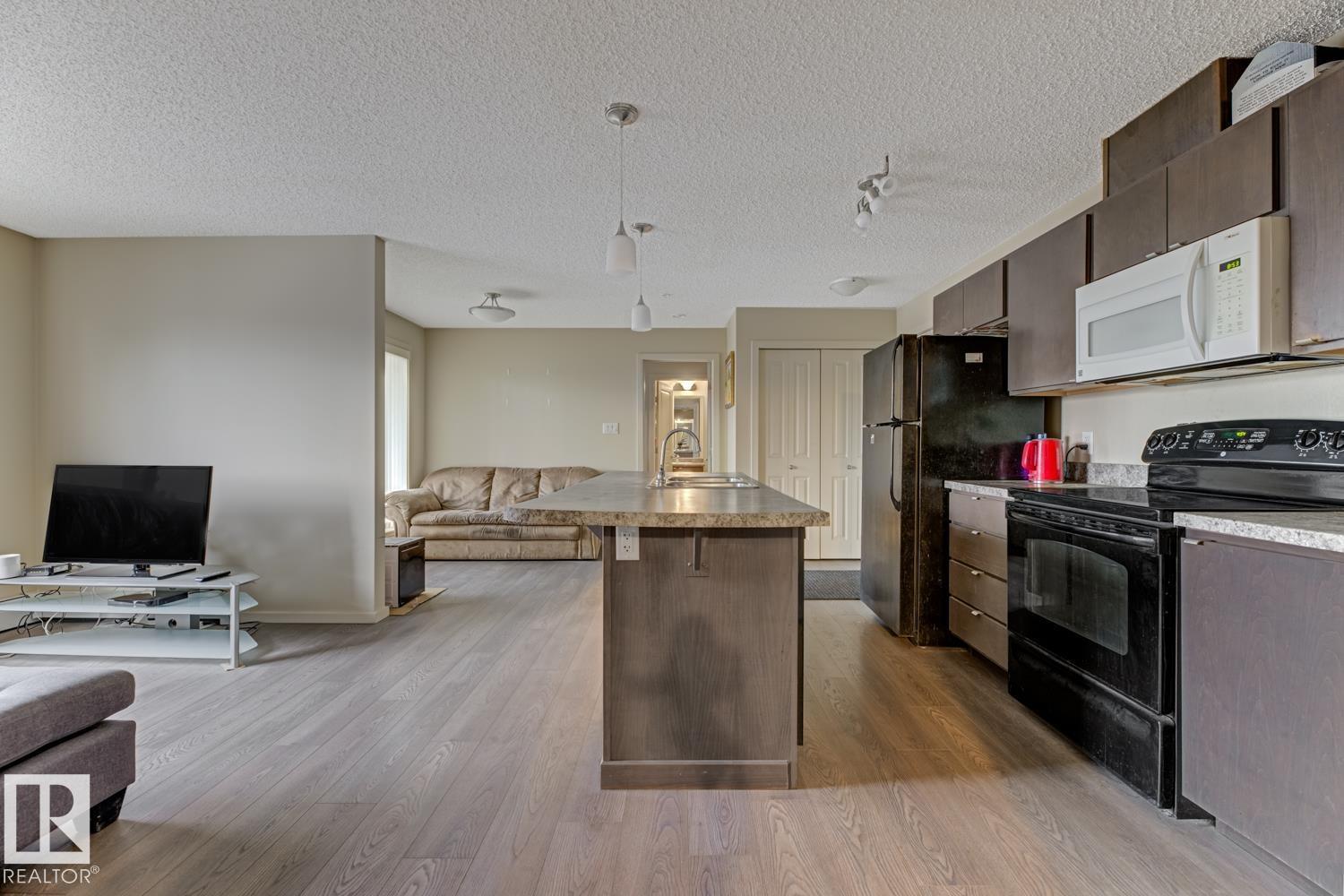 1196 Hyndman Rd Nw, Edmonton, Alberta  T5A 0P8 - Photo 8 - E4465362