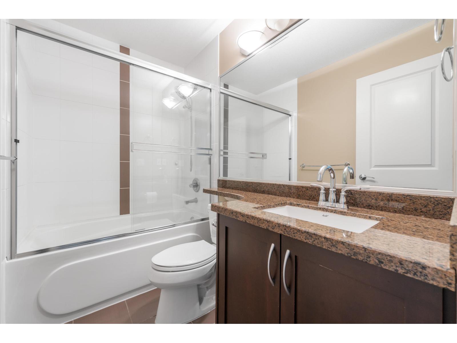 210 15368 17a Avenue, Surrey, British Columbia  V4A 1V3 - Photo 19 - R3066481