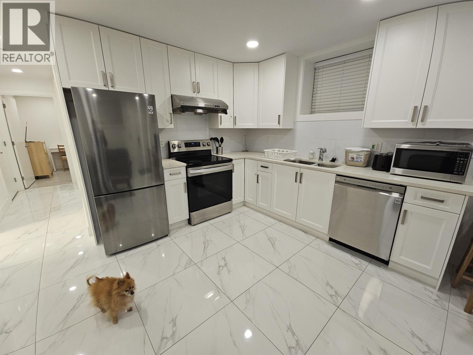 Lower 1xx W 43 Avenue, Vancouver, British Columbia  V5Y 2T7 - Photo 7 - R3063871