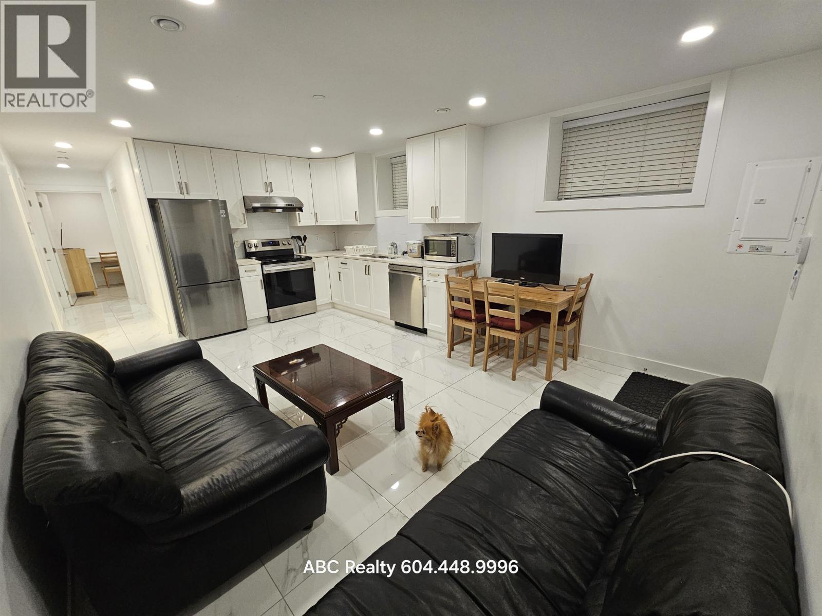 Lower 1xx W 43 Avenue, Vancouver, British Columbia  V5Y 2T7 - Photo 4 - R3063871