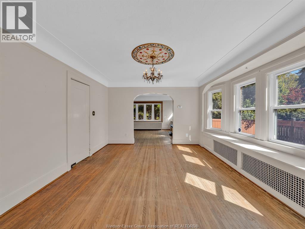 2239 Victoria Ave, Windsor, Ontario  N8X 1R2 - Photo 11 - 25028523
