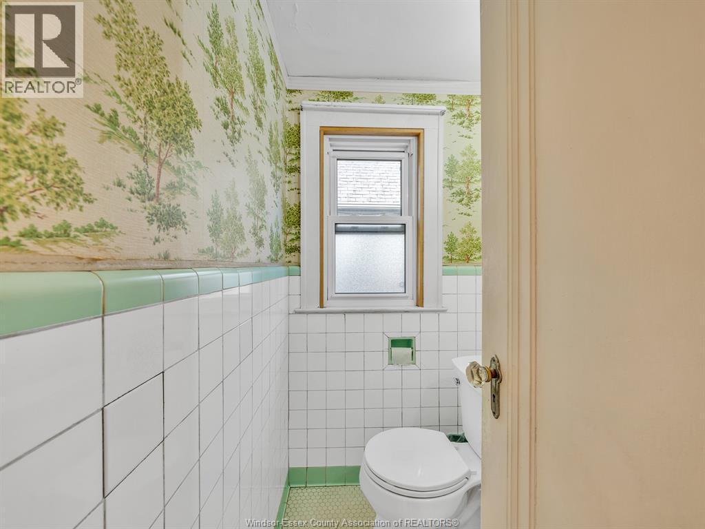 2239 Victoria Ave, Windsor, Ontario  N8X 1R2 - Photo 18 - 25028523