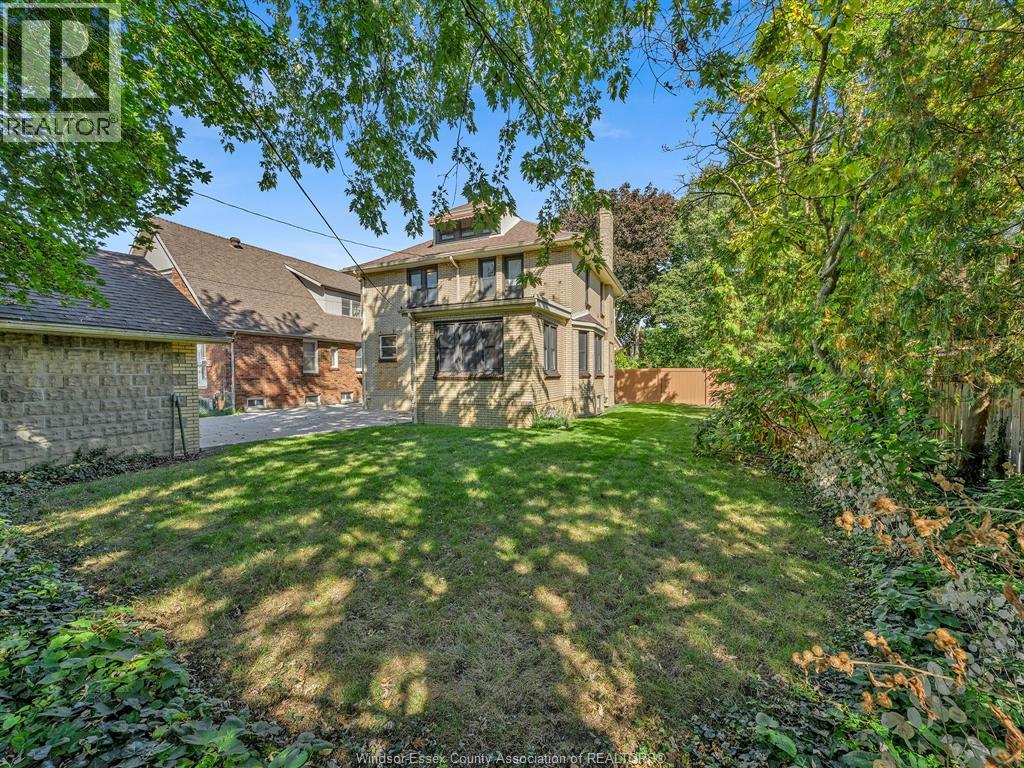 2239 Victoria Ave, Windsor, Ontario  N8X 1R2 - Photo 47 - 25028523