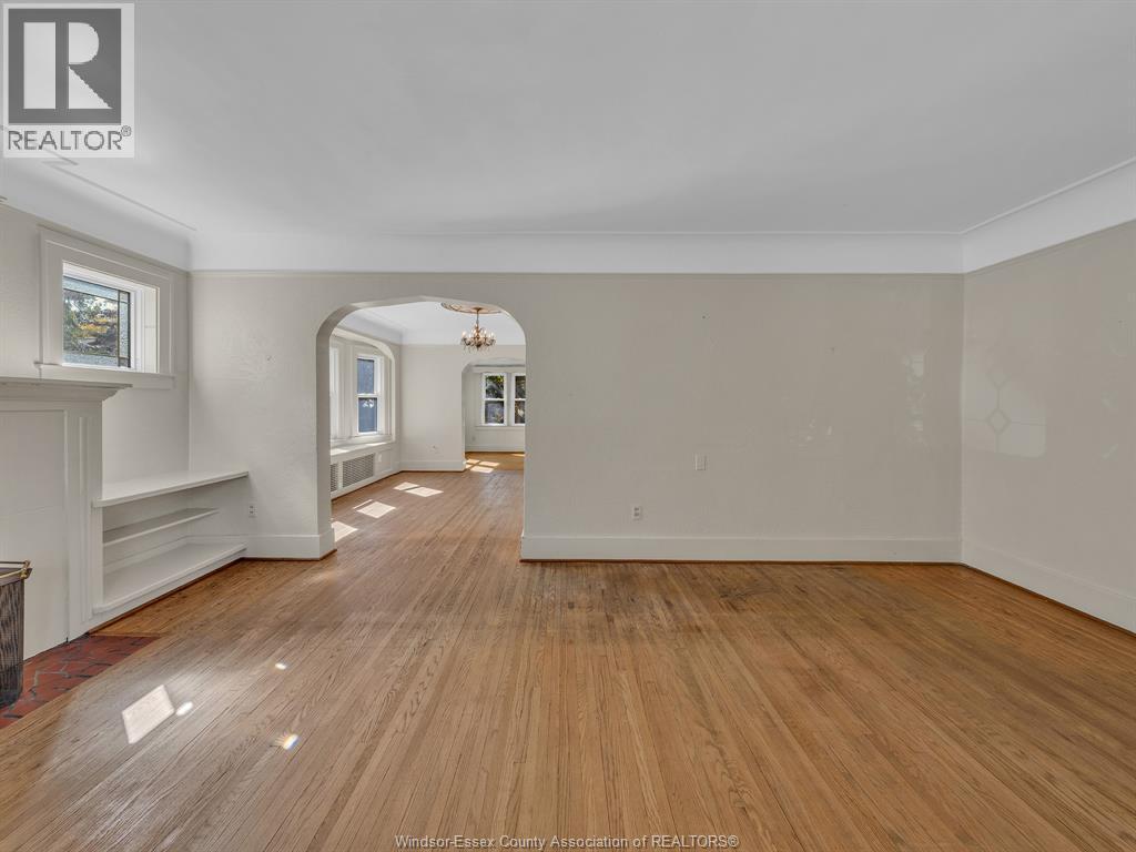 2239 Victoria Ave, Windsor, Ontario  N8X 1R2 - Photo 7 - 25028523