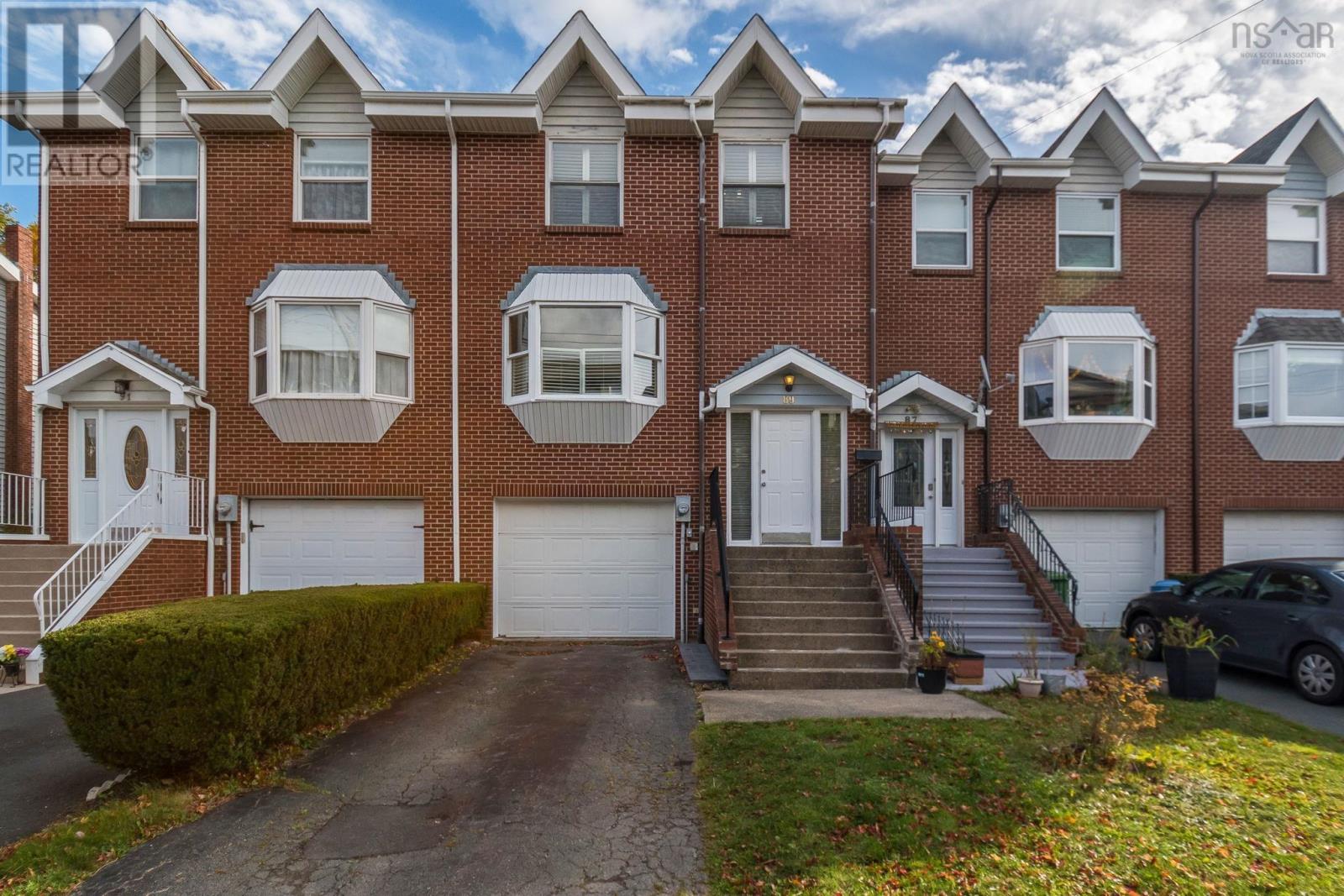 89 Lincoln Cross, Halifax, Nova Scotia