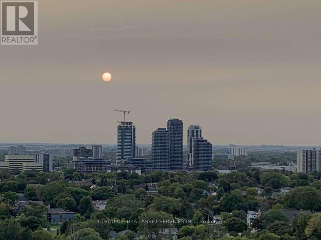 2320 - 5233 Dundas Street W, Toronto, Ontario  M9B 6M1 - Photo 19 - W12458828