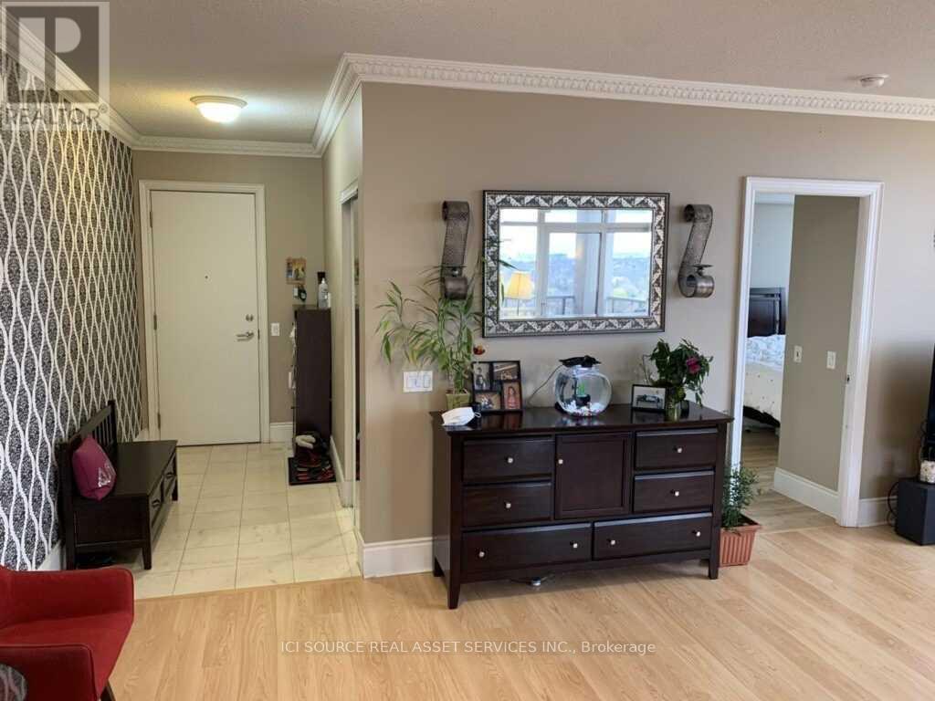 2320 - 5233 Dundas Street W, Toronto, Ontario  M9B 6M1 - Photo 9 - W12458828