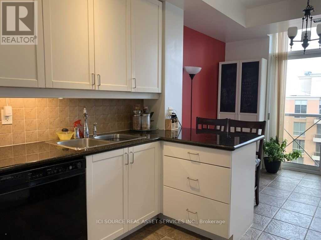 2320 - 5233 Dundas Street W, Toronto, Ontario  M9B 6M1 - Photo 15 - W12458828