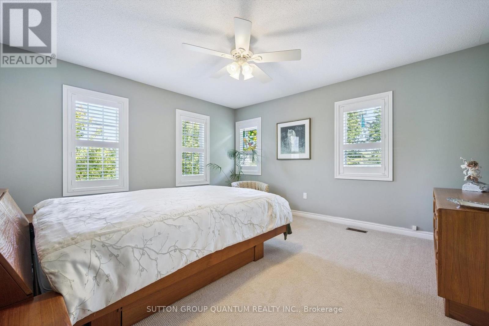 33 - 300 Ravineview Way, Oakville, Ontario  L6H 7J1 - Photo 19 - W12425626