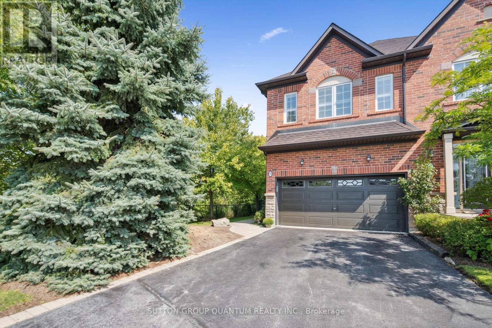 33 - 300 RAVINEVIEW WAY, Oakville, Ontario