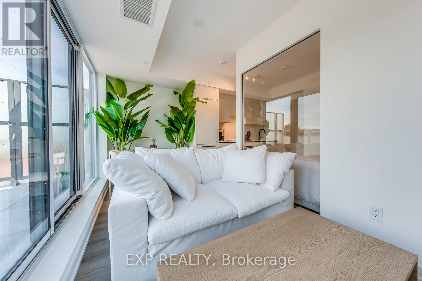 415 - 5 Lakeview Avenue, Toronto, Ontario  M6J 0H3 - Photo 14 - C12456299