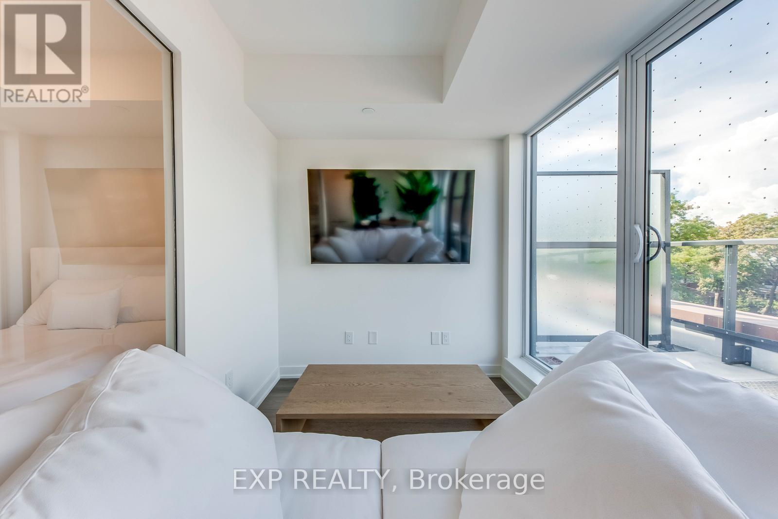 415 - 5 Lakeview Avenue, Toronto, Ontario  M6J 0H3 - Photo 13 - C12456299