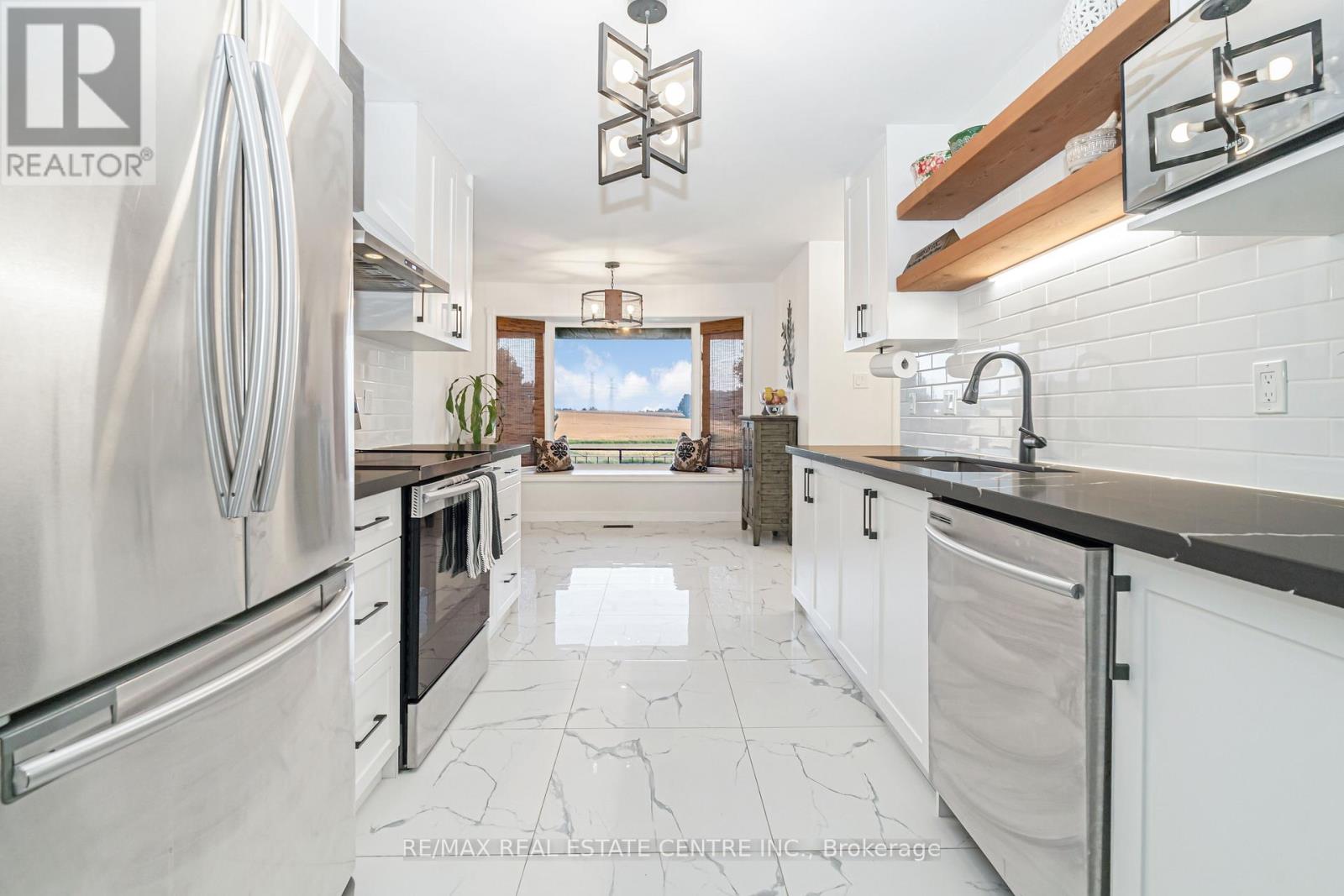 5295 Fifth Line, Erin, Ontario  N0B 1T0 - Photo 16 - X12416406