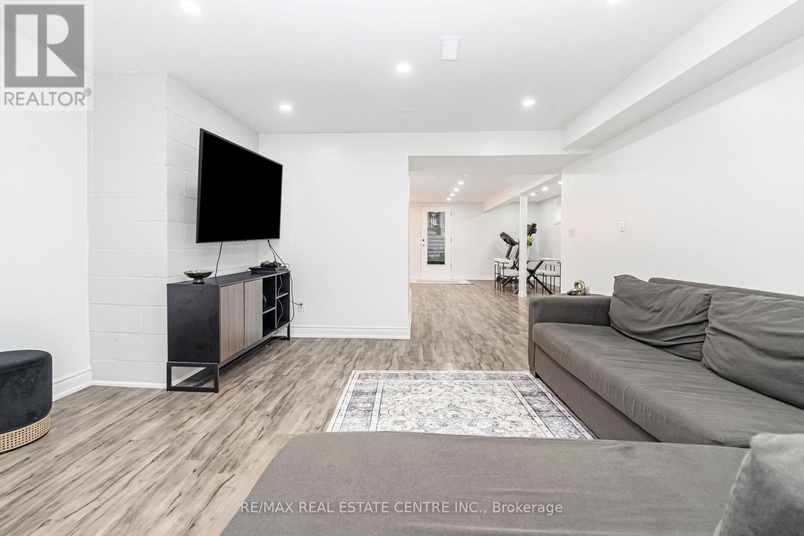 5295 Fifth Line, Erin, Ontario  N0B 1T0 - Photo 37 - X12416406