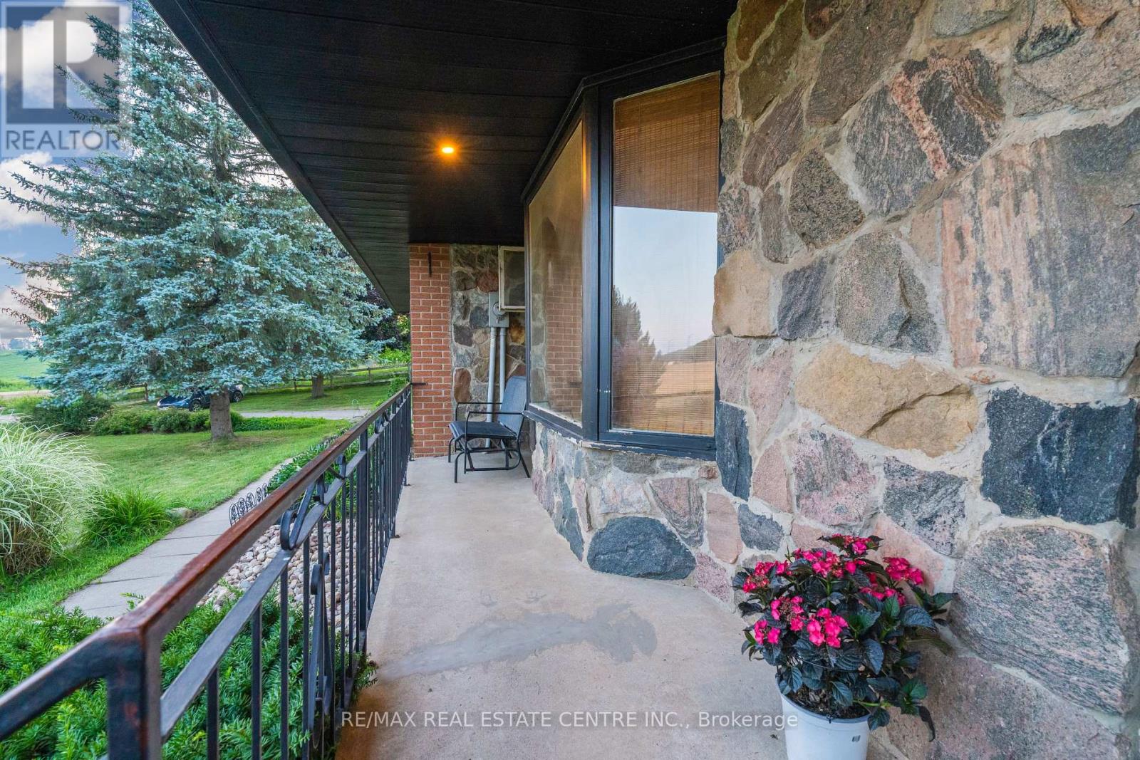 5295 Fifth Line, Erin, Ontario  N0B 1T0 - Photo 7 - X12416406