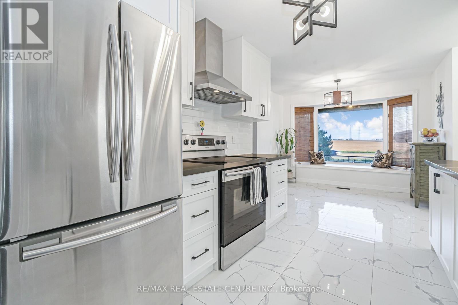 5295 Fifth Line, Erin, Ontario  N0B 1T0 - Photo 17 - X12416406