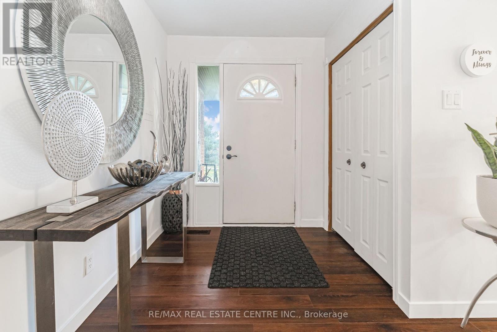 5295 Fifth Line, Erin, Ontario  N0B 1T0 - Photo 9 - X12416406