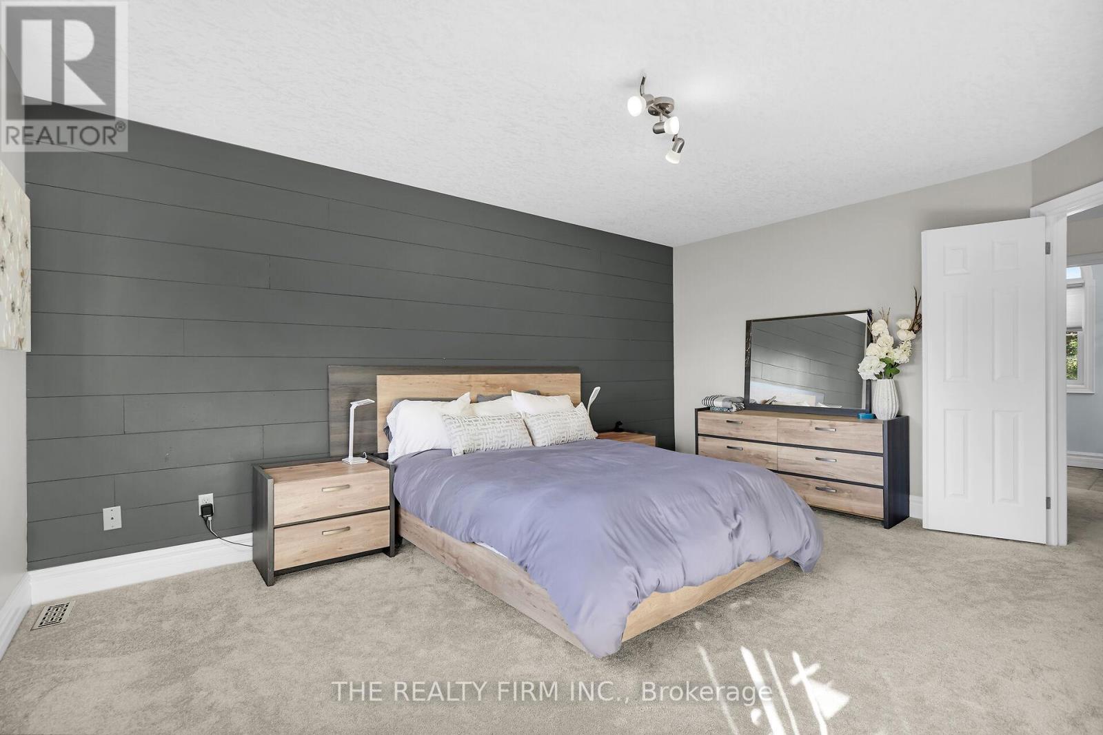 581 Clearwater Crescent, London North, Ontario  N5X 4J9 - Photo 18 - X12531592