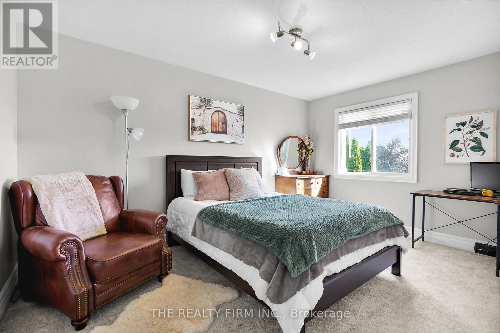 581 Clearwater Crescent, London North, Ontario  N5X 4J9 - Photo 23 - X12531592