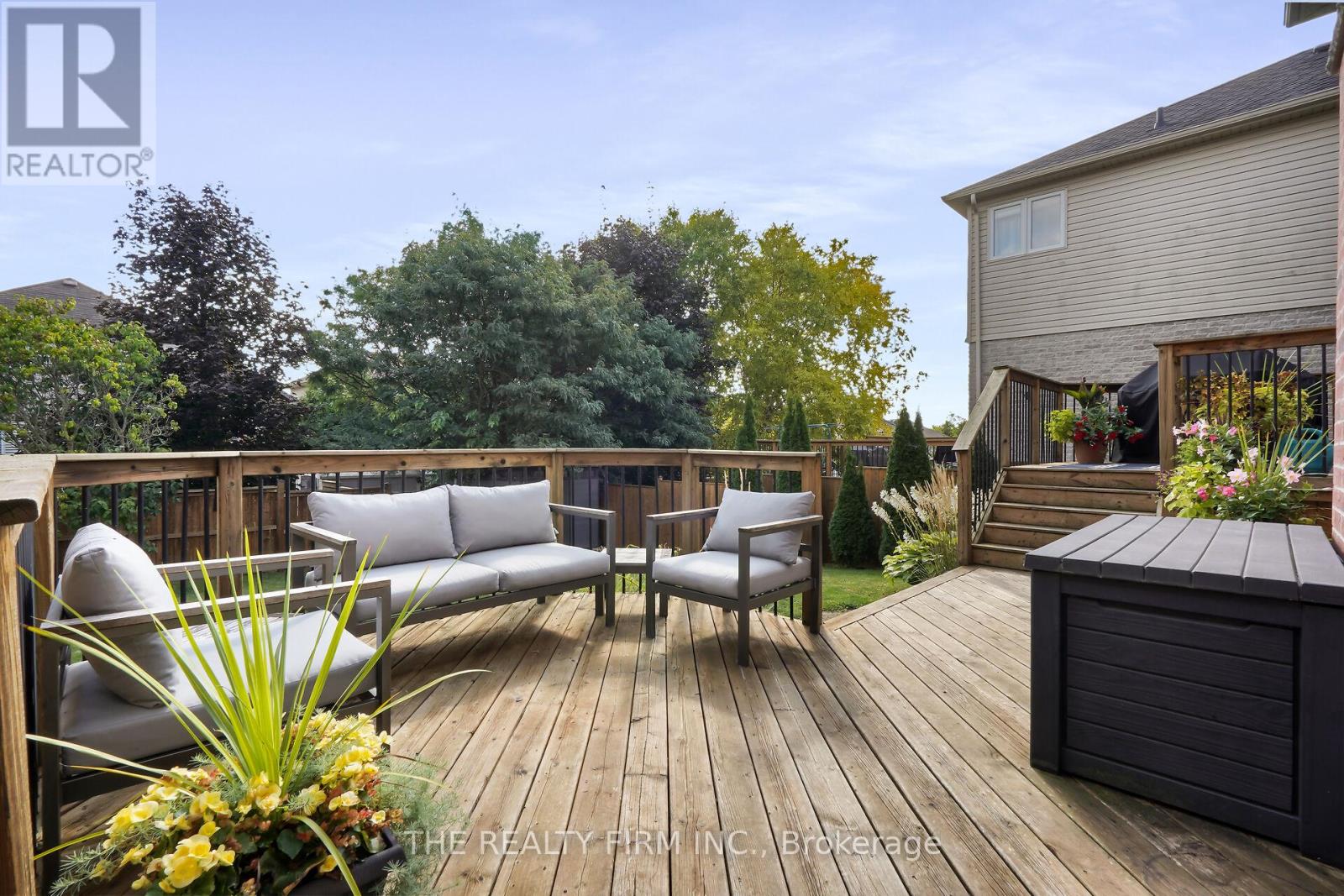 581 Clearwater Crescent, London North, Ontario  N5X 4J9 - Photo 37 - X12531592