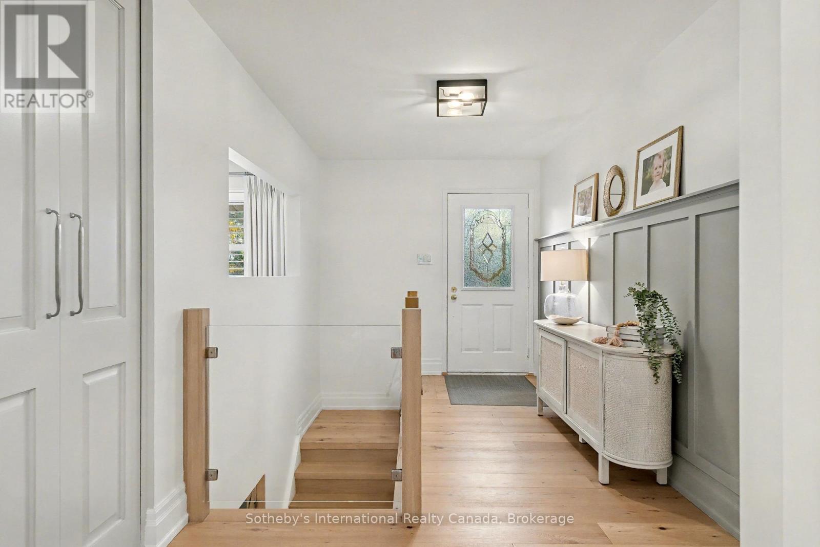 5 Brawton Drive, Caledon, Ontario  L7E 0C9 - Photo 6 - W12531606