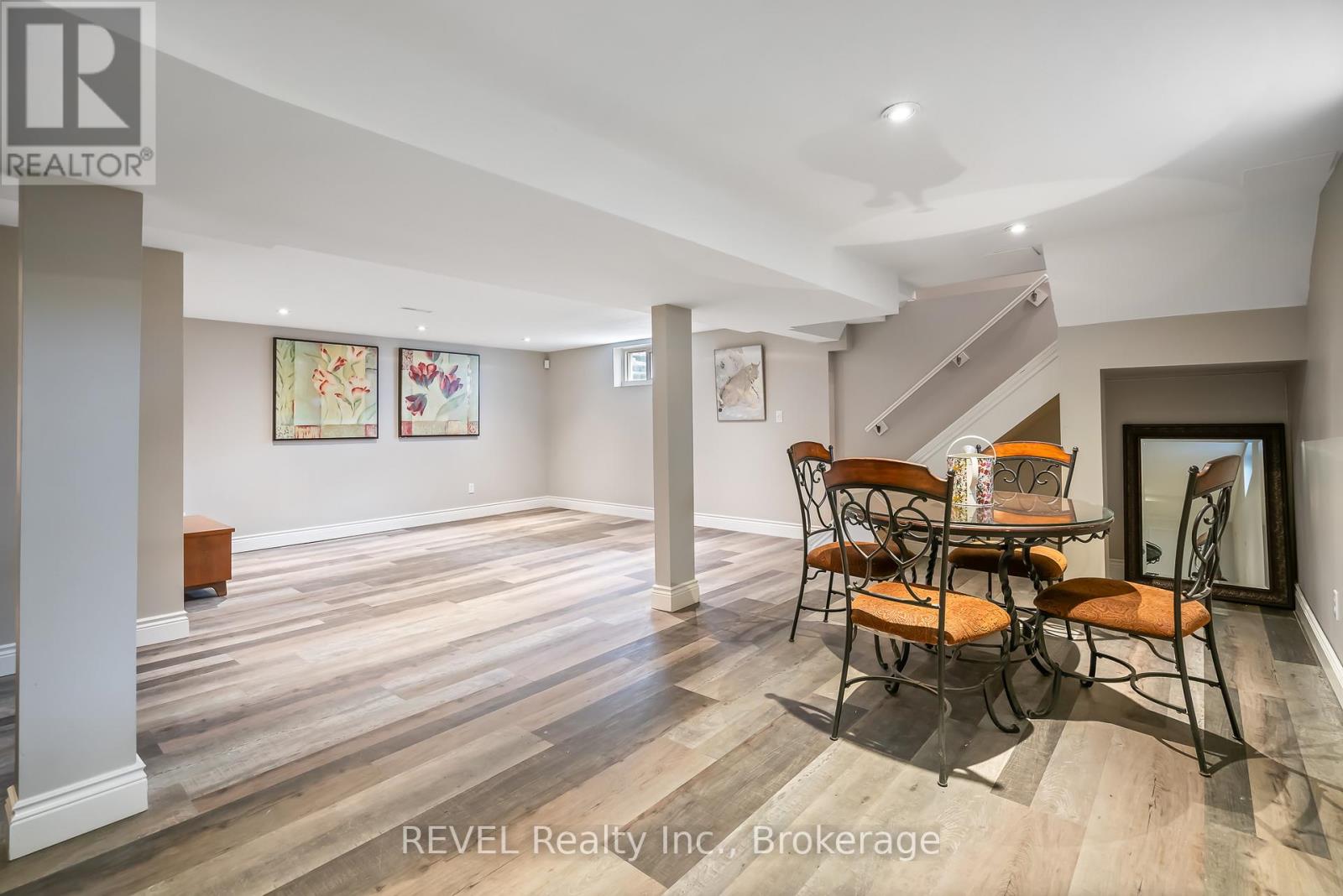 279 Vansickle Road, St. Catharines, Ontario  L2S 2T2 - Photo 12 - X12531582