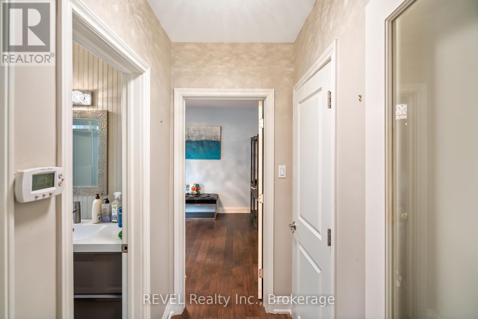 279 Vansickle Road, St. Catharines, Ontario  L2S 2T2 - Photo 25 - X12531582