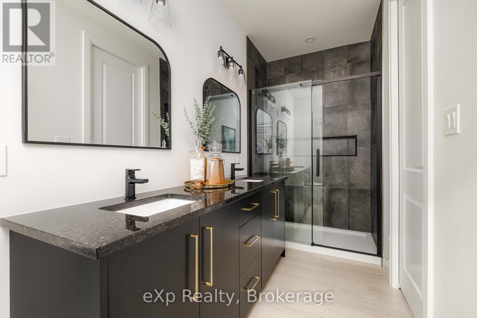 41 Gilmer Crescent, North Perth, Ontario  N4W 0H3 - Photo 18 - X12531600