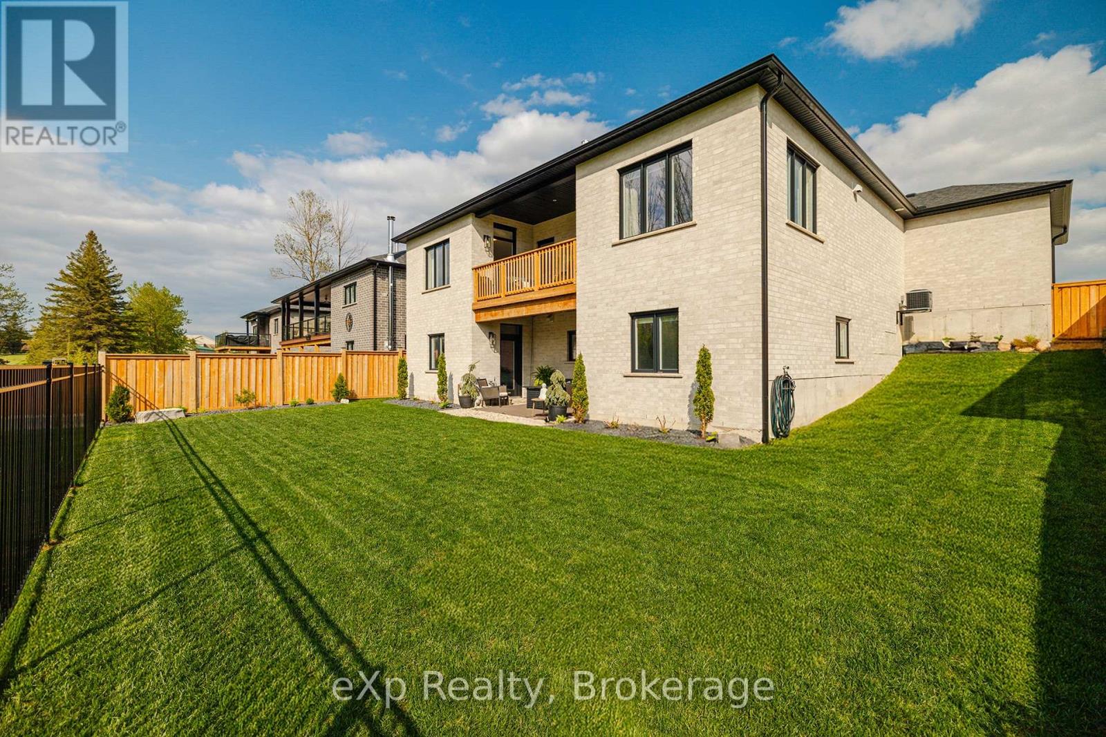 41 Gilmer Crescent, North Perth, Ontario  N4W 0H3 - Photo 39 - X12531600