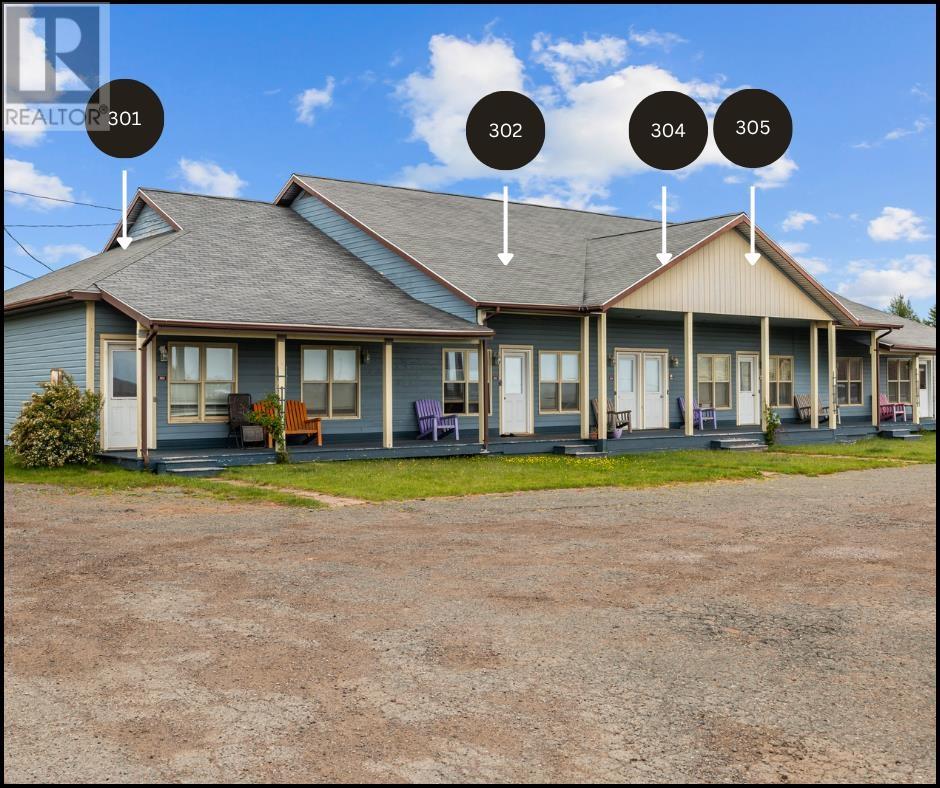 301–2 & 304–5 6216 Route 11, Mont Carmel, Prince Edward Island  C0B 2E0 - Photo 3 - 202527660
